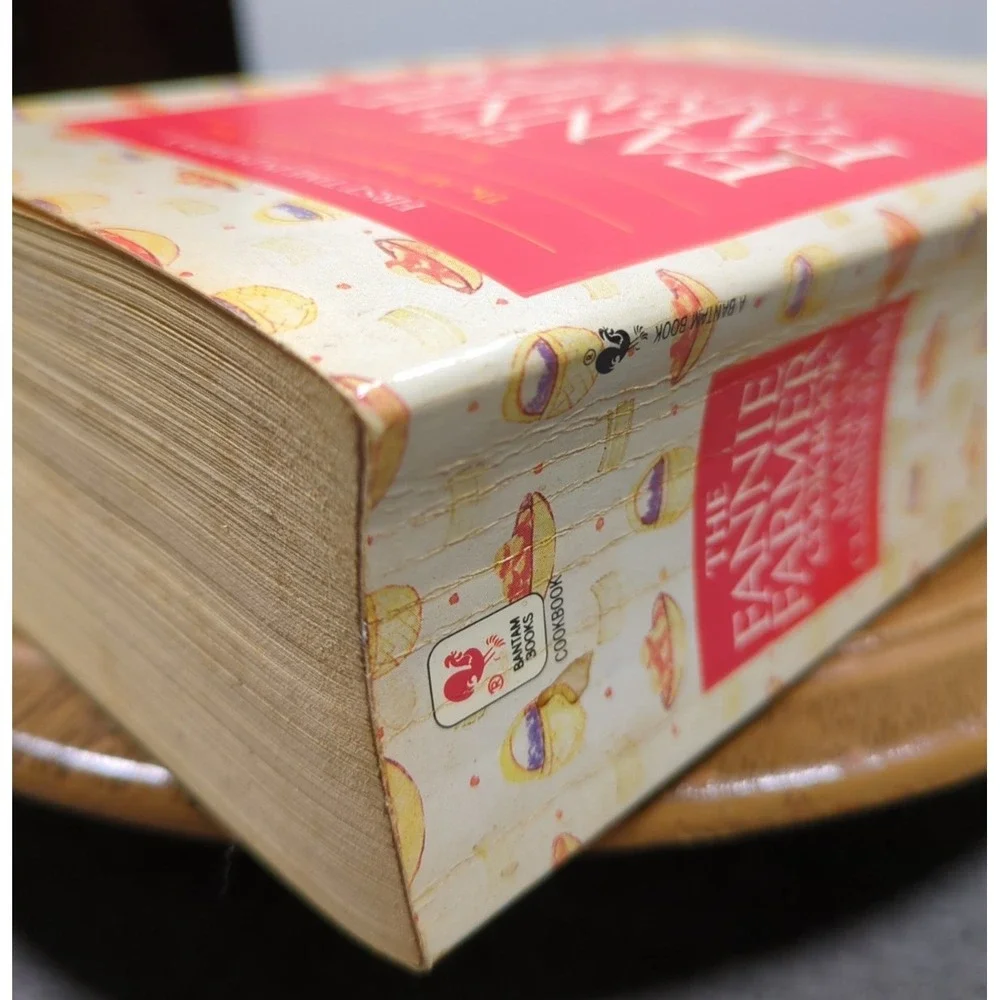 VTG 1994 The Fannie Farmer Cookbook by Marion Cunningham Revised & Updated‎ PB